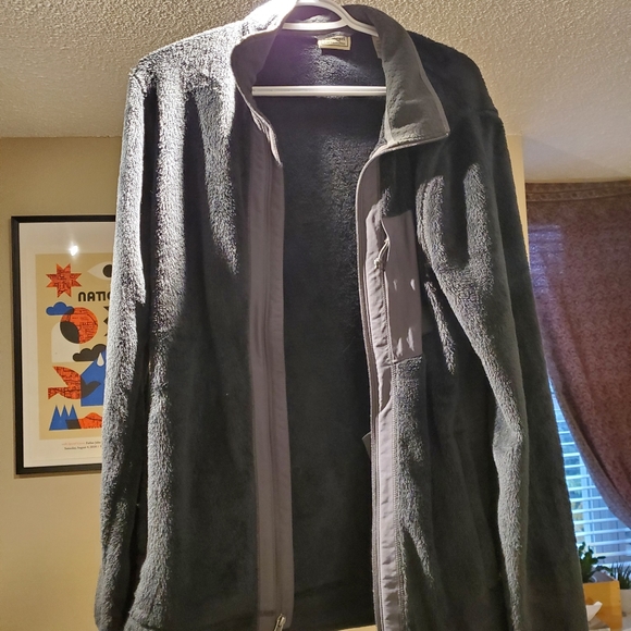 Black LL Bean Zip-up fleece jacket (M, tall) - Picture 4 of 5